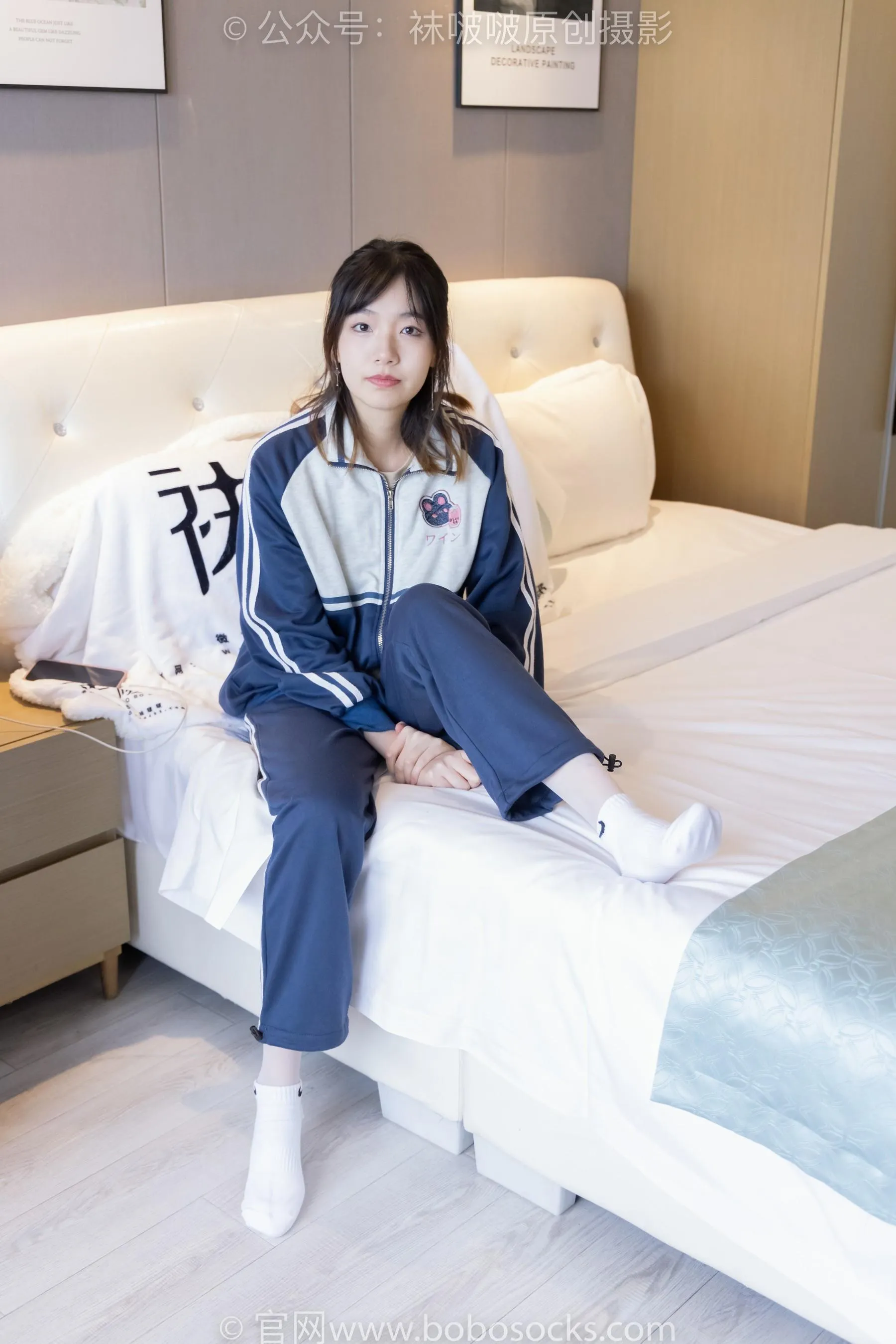 [BoBoSocks袜啵啵]NO.226 小甜豆-运动鞋、白棉袜、白丝 [87P]插图9